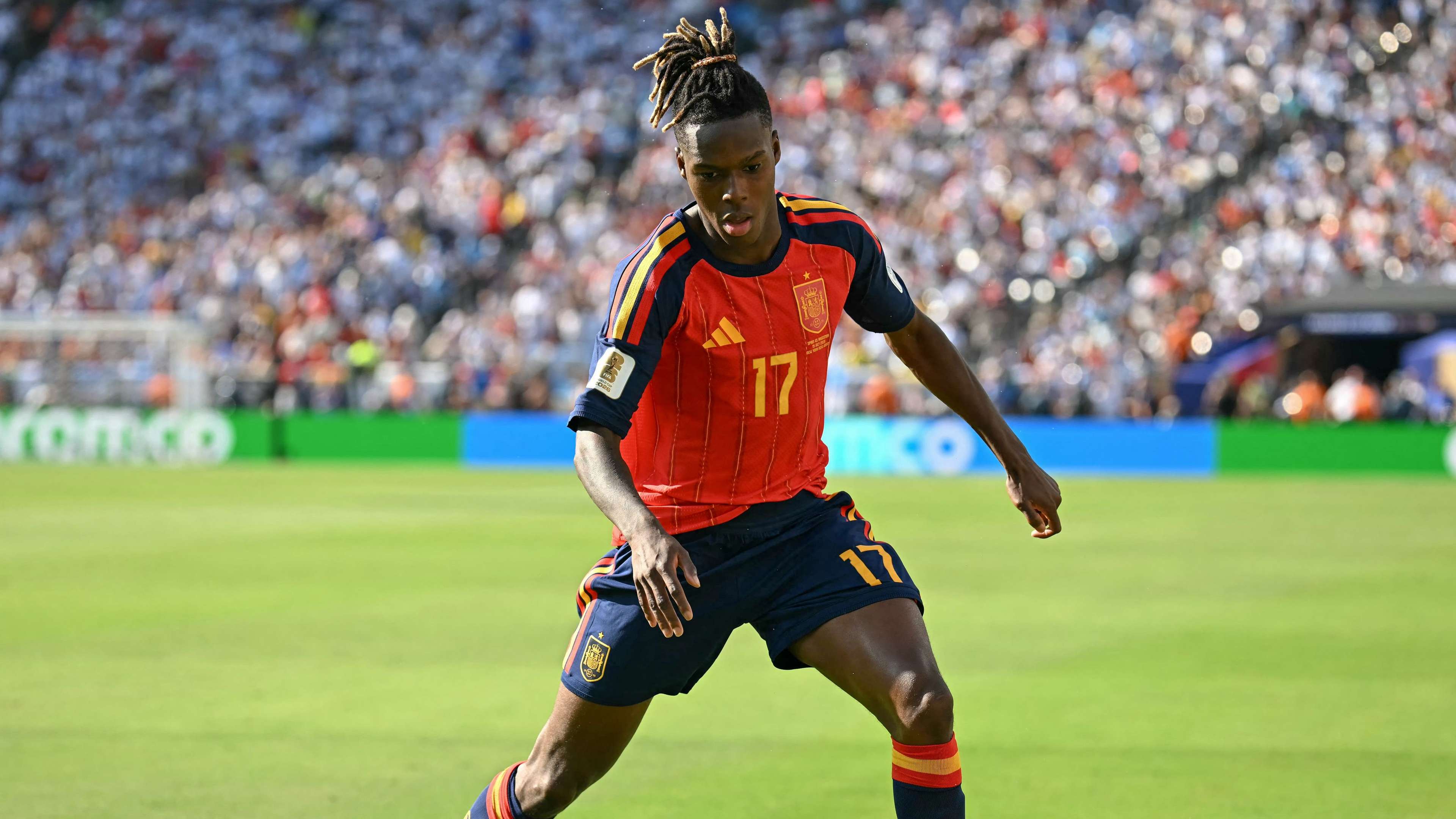 Williams withdraws from Spain squad with thigh injury  