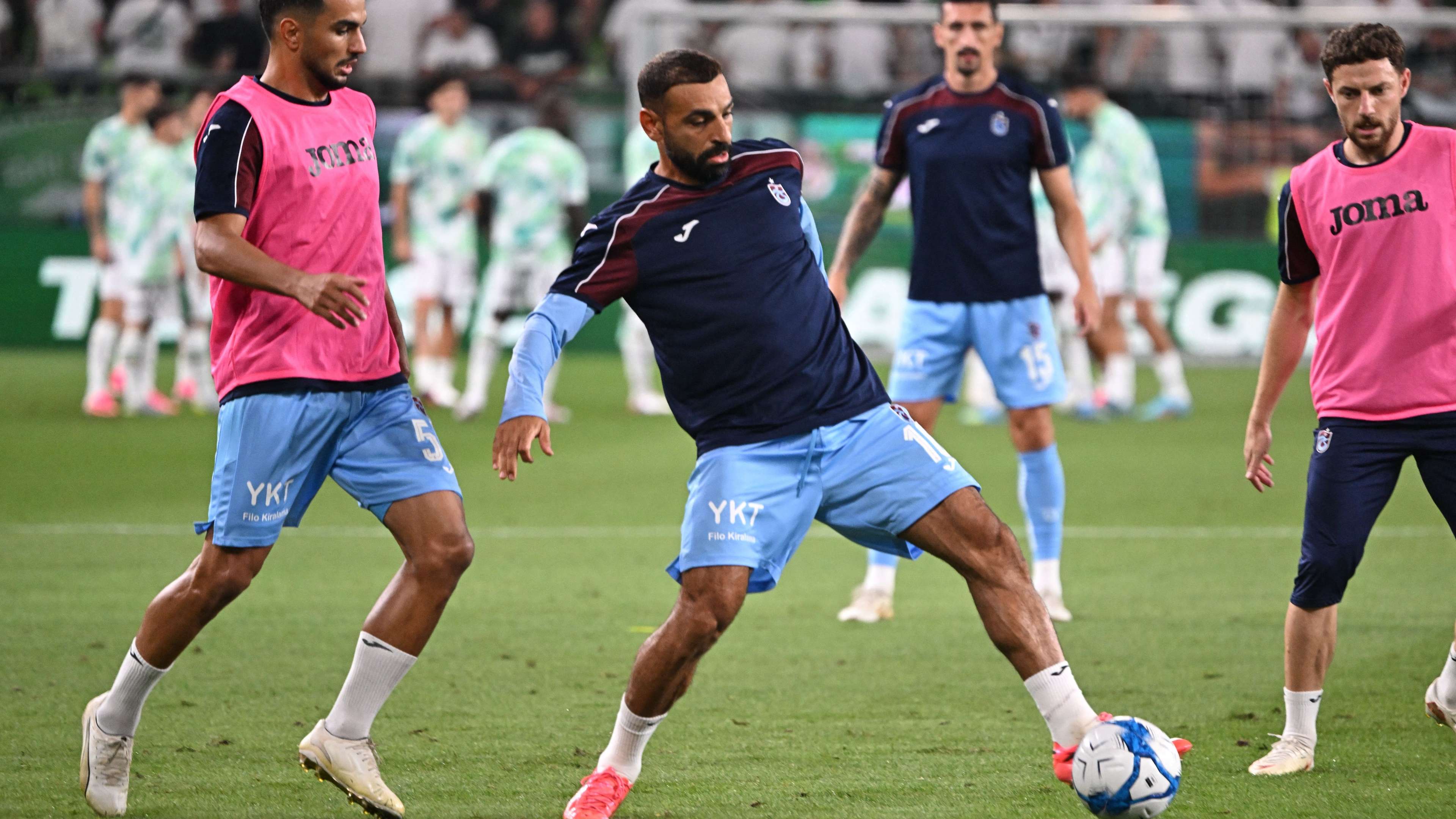 From exclusion with Egypt to an adventure in Finland: Salah leads Trabzon on the artificial turf  