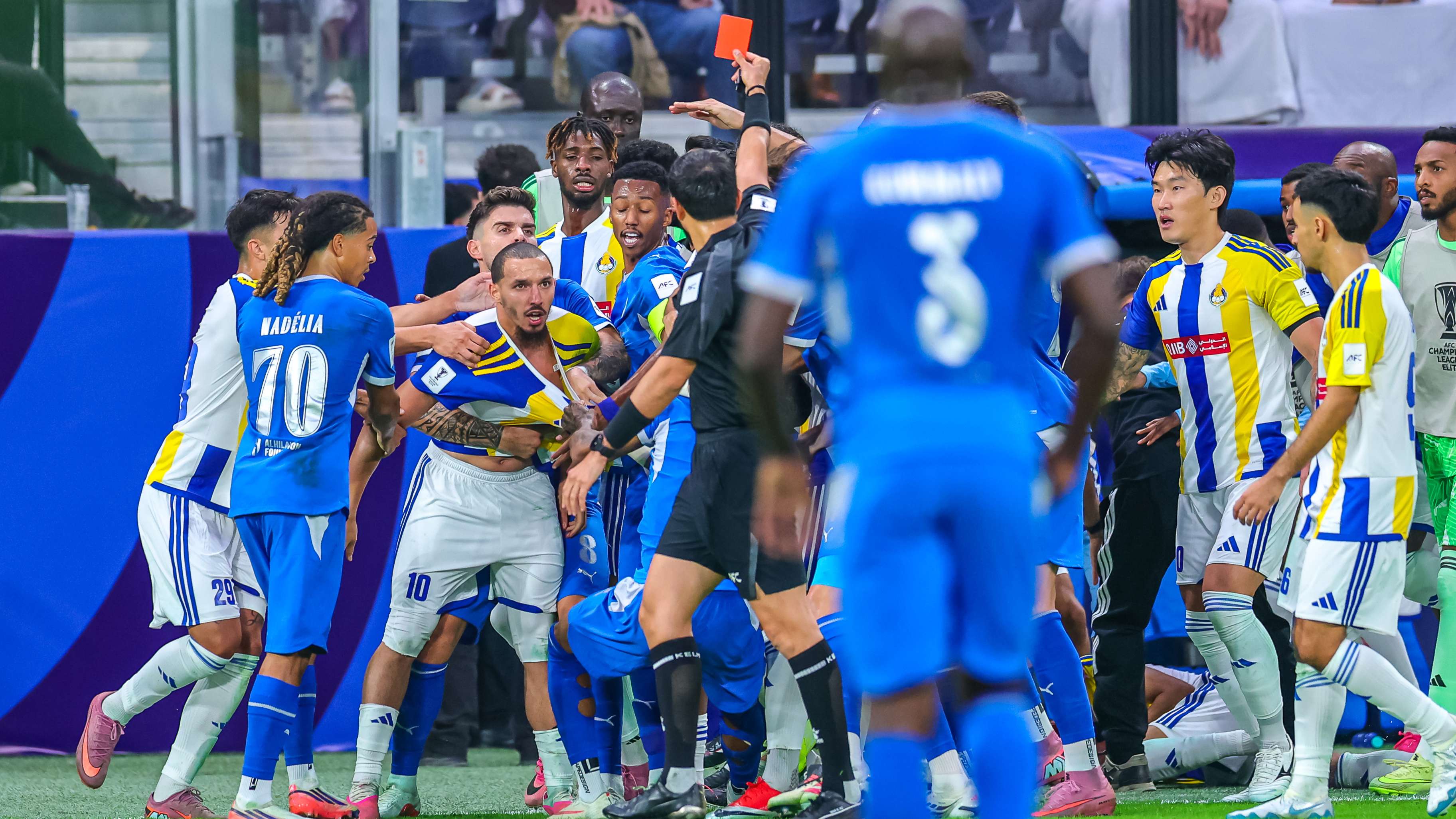 After the Al-Hilal and Al-Gharafa crisis: the AFC stuns Bennacer and Somerville with a heavy sanction  