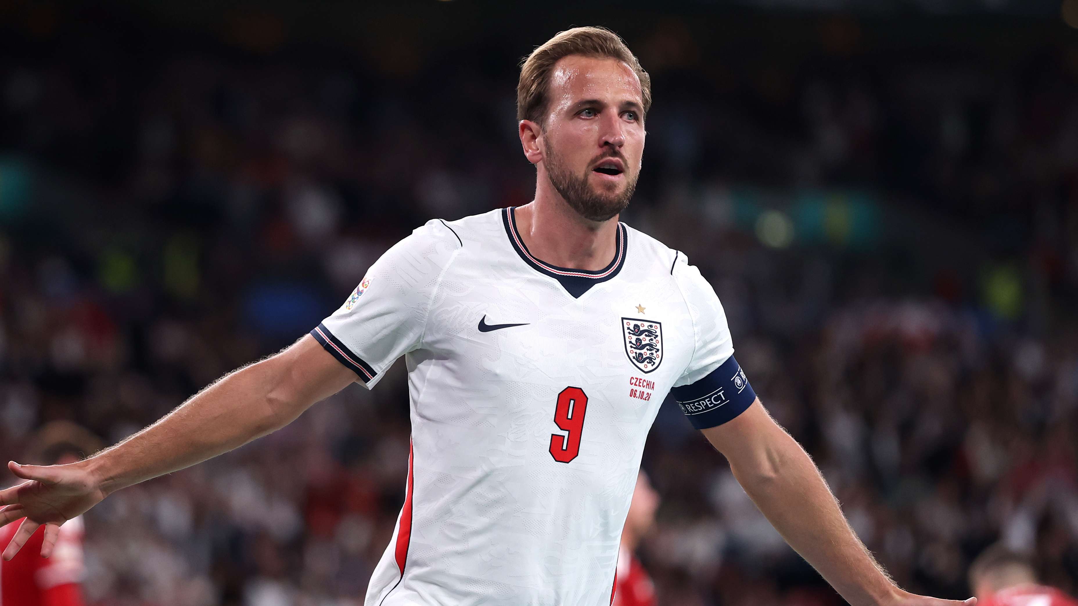 Kane double leads England to victory - Spain turn the game around after going behind  