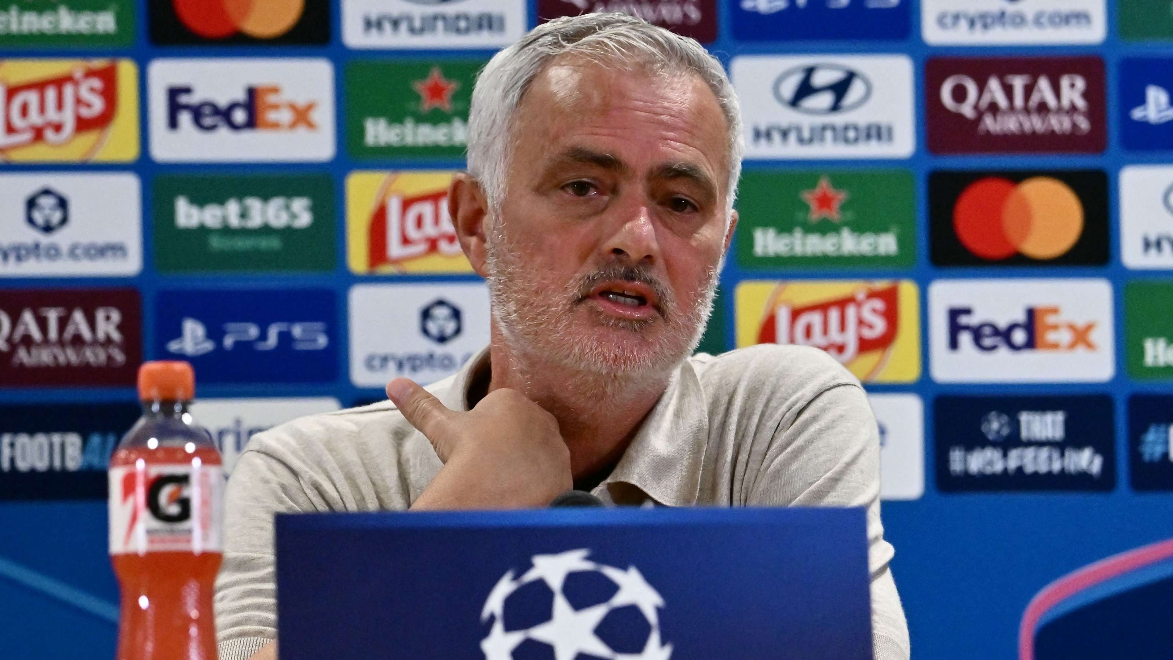 Mourinho surprised: why was Vinicius's suspension announced an hour before Roma's match?  