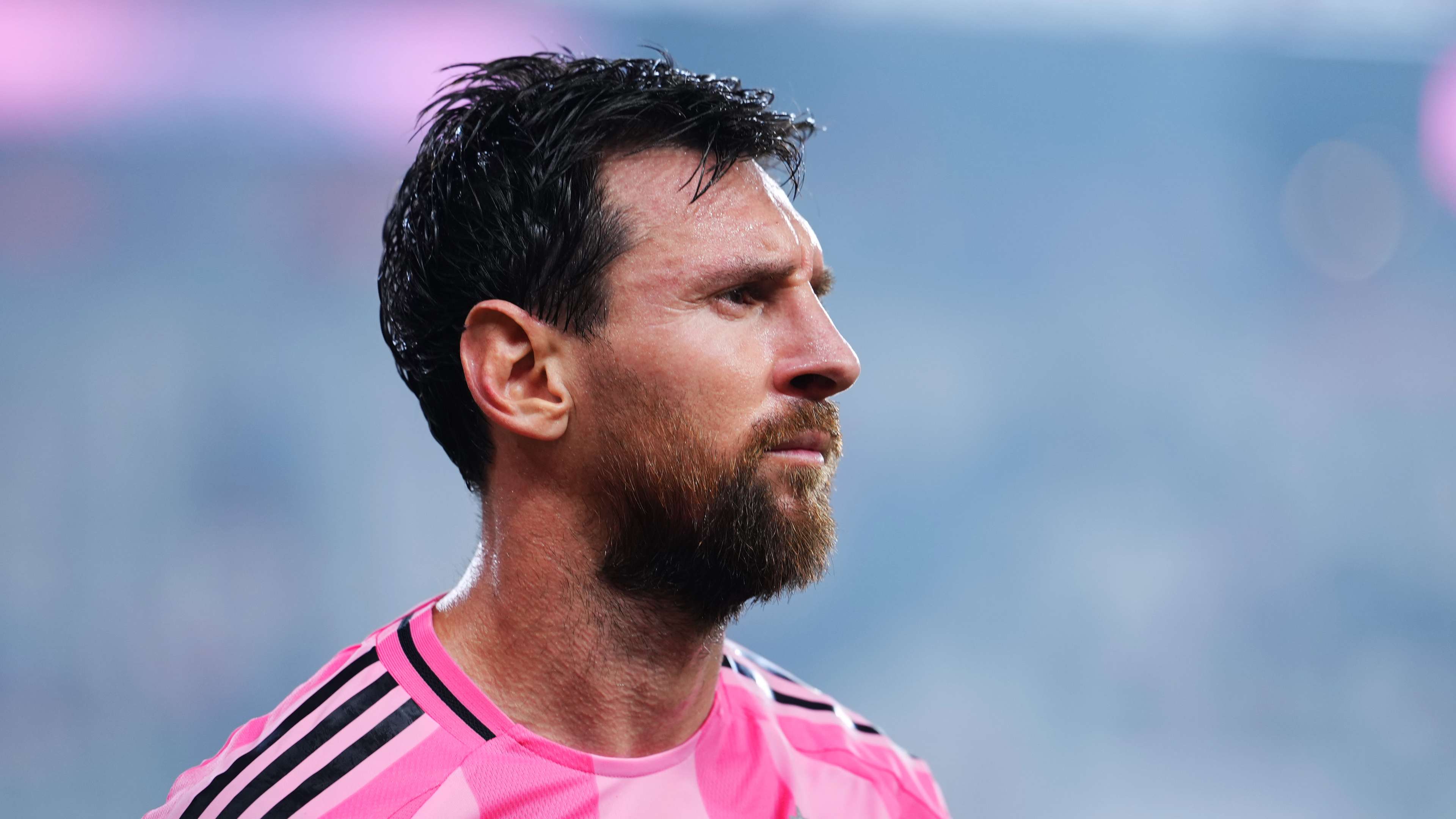 “Barca are bigger than him!” Former president lashes out at Messi  