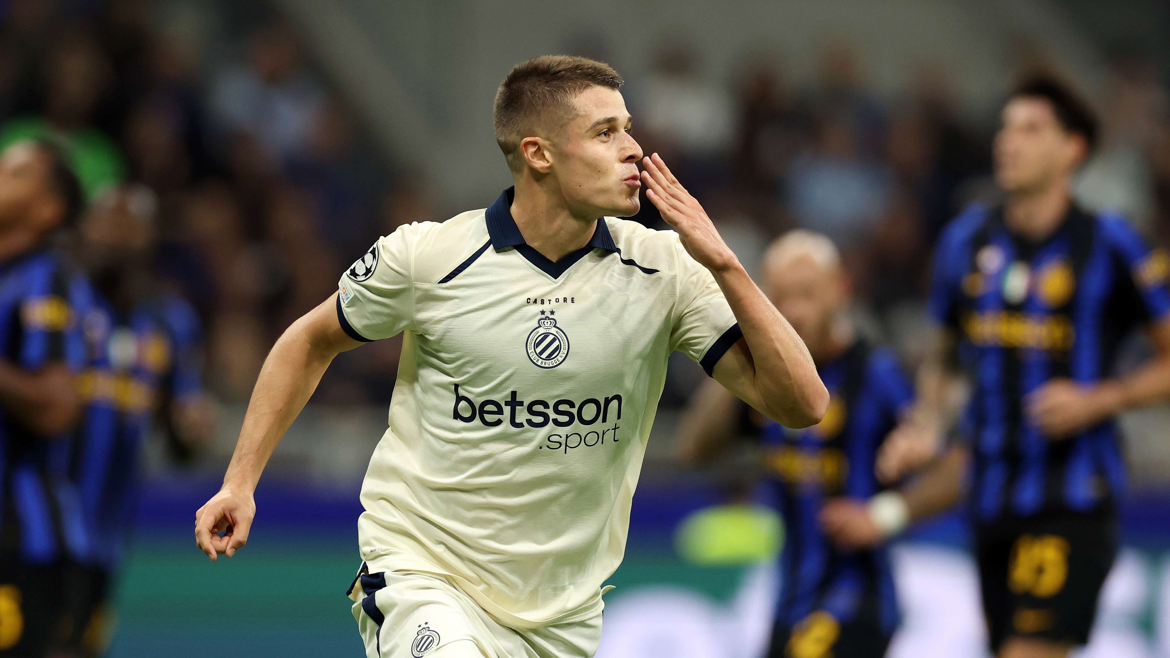 Milan step up pursuit of €50m Brugge star Tresoldi  