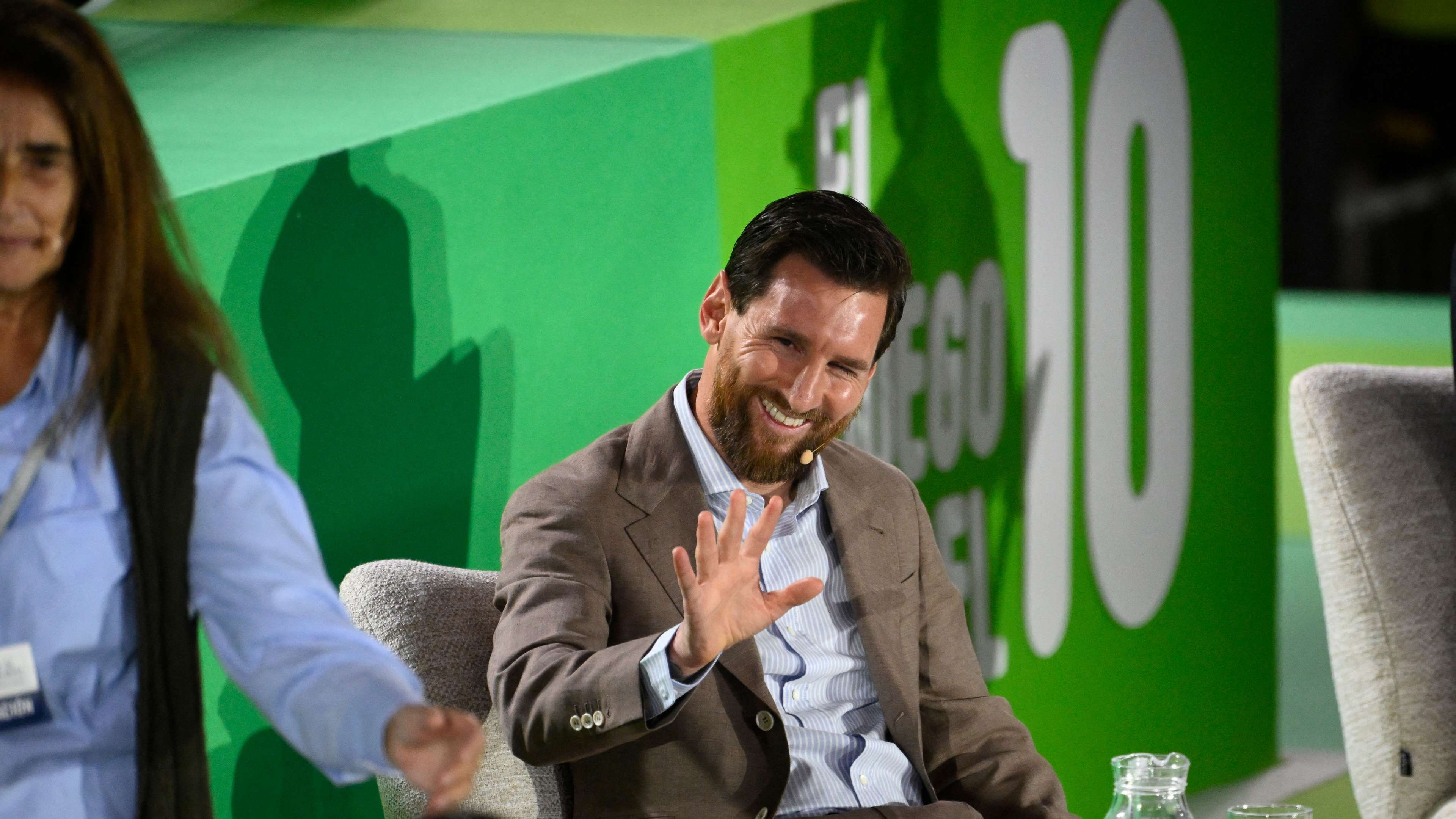Messi opens his heart before being honoured by Spain's king: Barcelona cannot be summed up in words, and this is my father's advice to me  