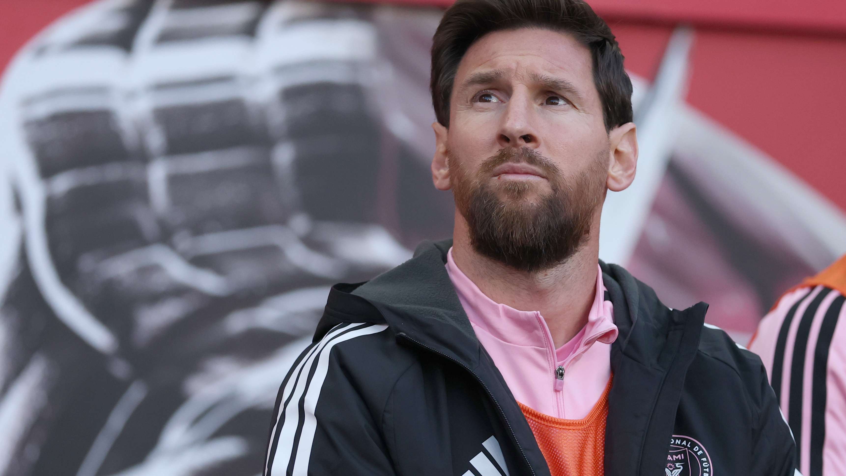 Video: a special tournament: the secret behind Messi's absence from the Ballon d'Or ceremony  