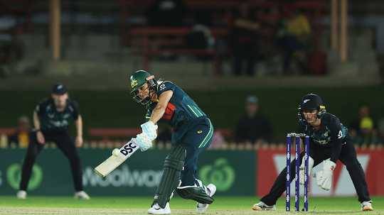 Gardner brilliance powers Australia to series-clinching win over New Zealand  
